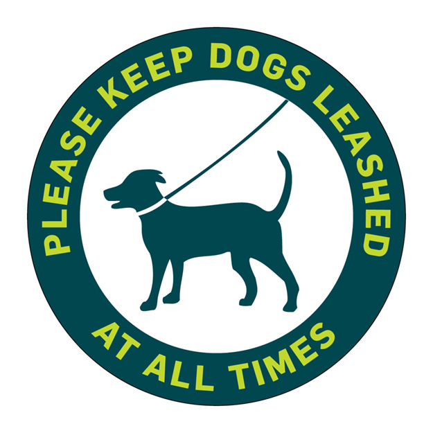 text sign dogs leash all times round- green